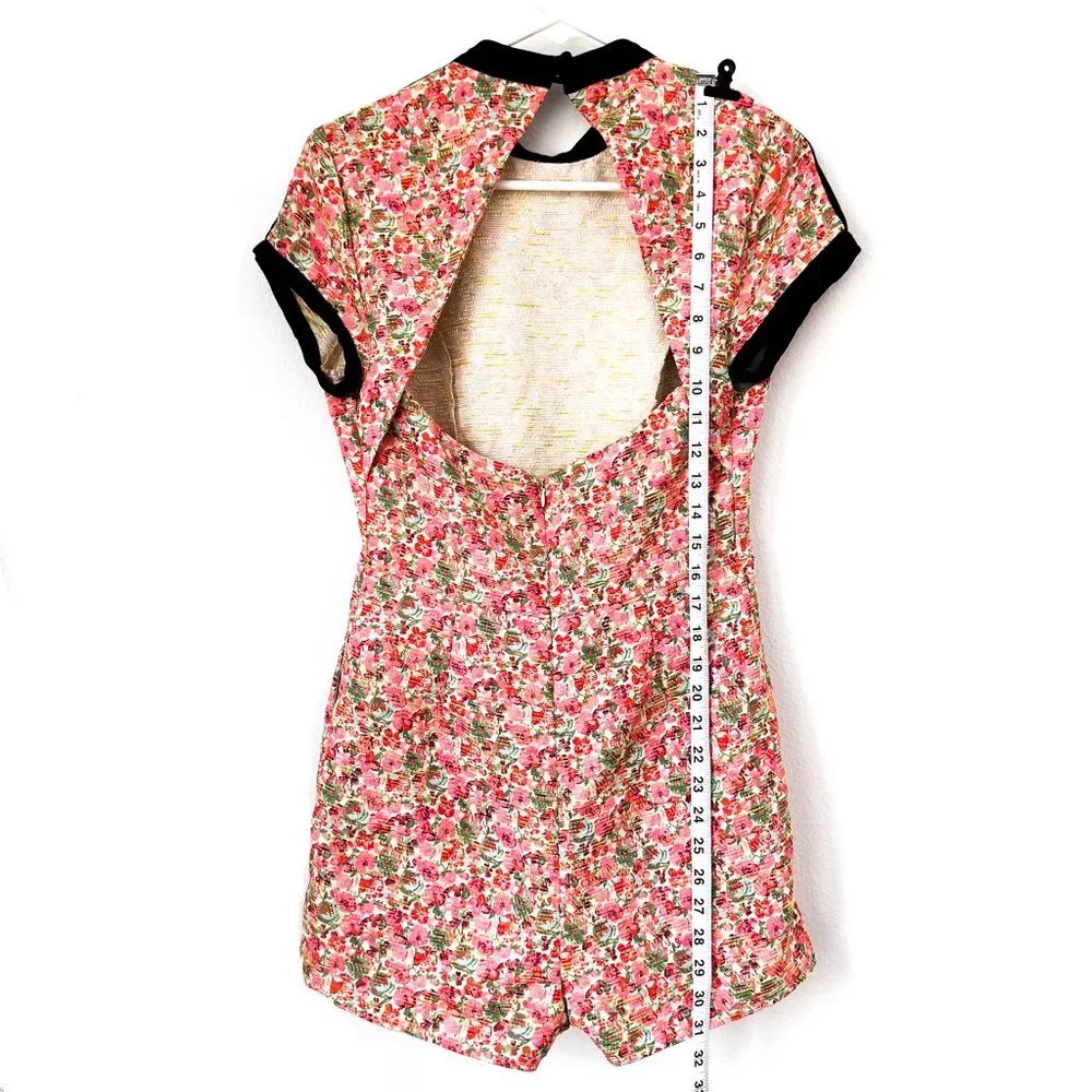 topshop floral romper w/open back + pockets - Picture 5 of 7